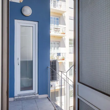Apartment Akicity Alameda Comet Lissabon